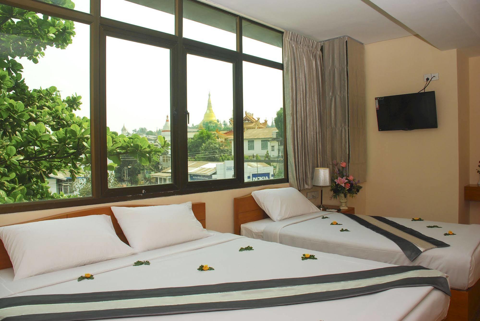 Pleasure View Hotel Янгон Екстер'єр фото