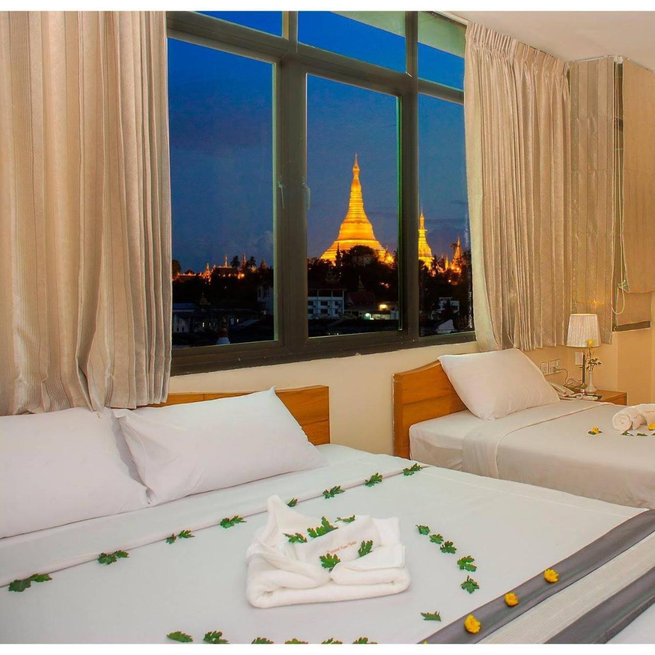 Pleasure View Hotel Янгон Екстер'єр фото